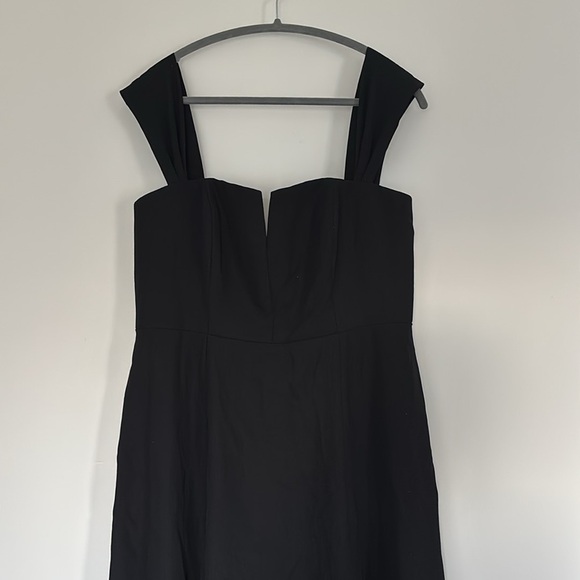 Dessy Collection OFF-THE-SHOULDER PLEATED CAP SLEEVE A-LINE MAXI DRESS IN BLACK - Picture 3 of 8